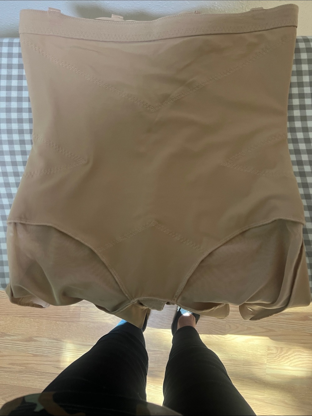 HoneyLove Power High-Waist Shapewear Shorts in Nude Sz Large - Picture 7 of 7